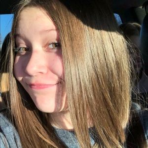 Meet your Posher, Kaitlyn